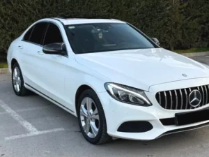 Shitet Mercedesi